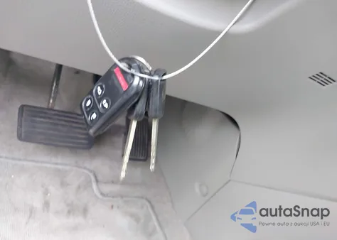 2005 Honda Odyssey Ex-L из США, поврежденный, VIN 5FNRL386X5B038143